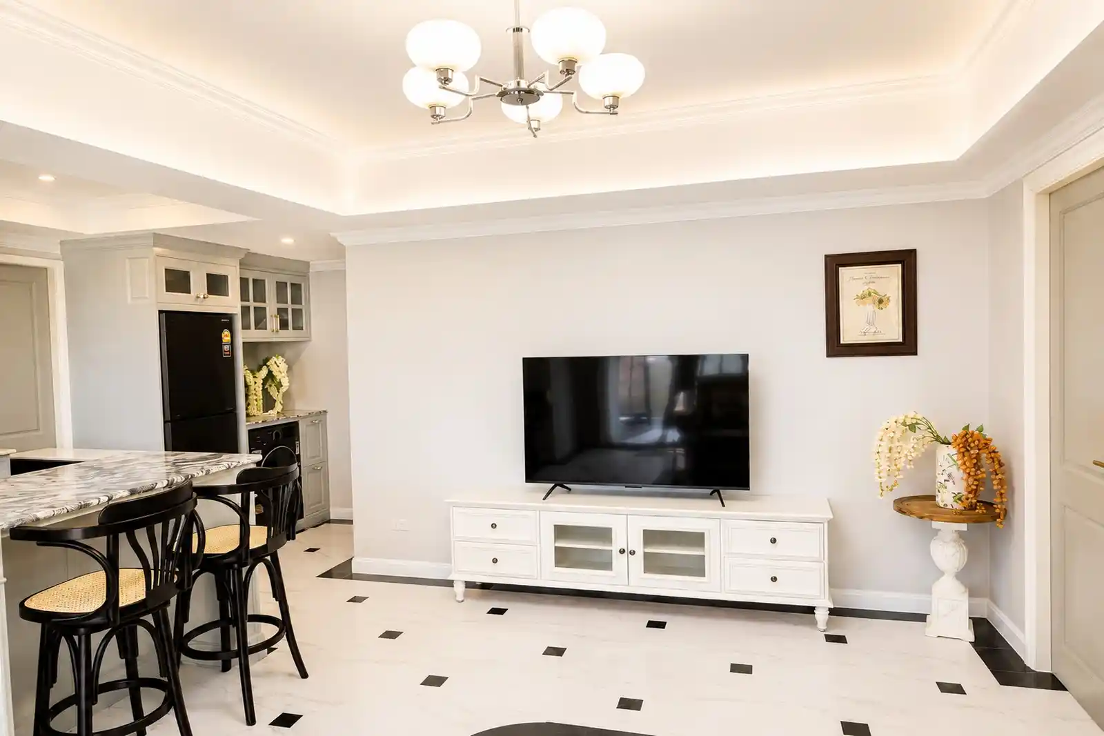 Floor 1 — Living Room