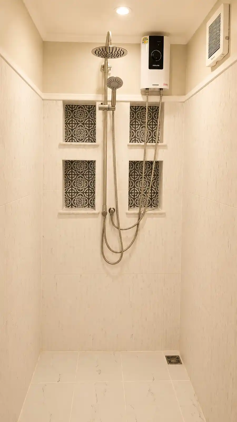 Floor 2 — 2nd Bathroom Shower