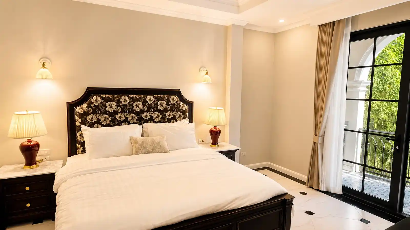Floor 2 — Master Bedroom