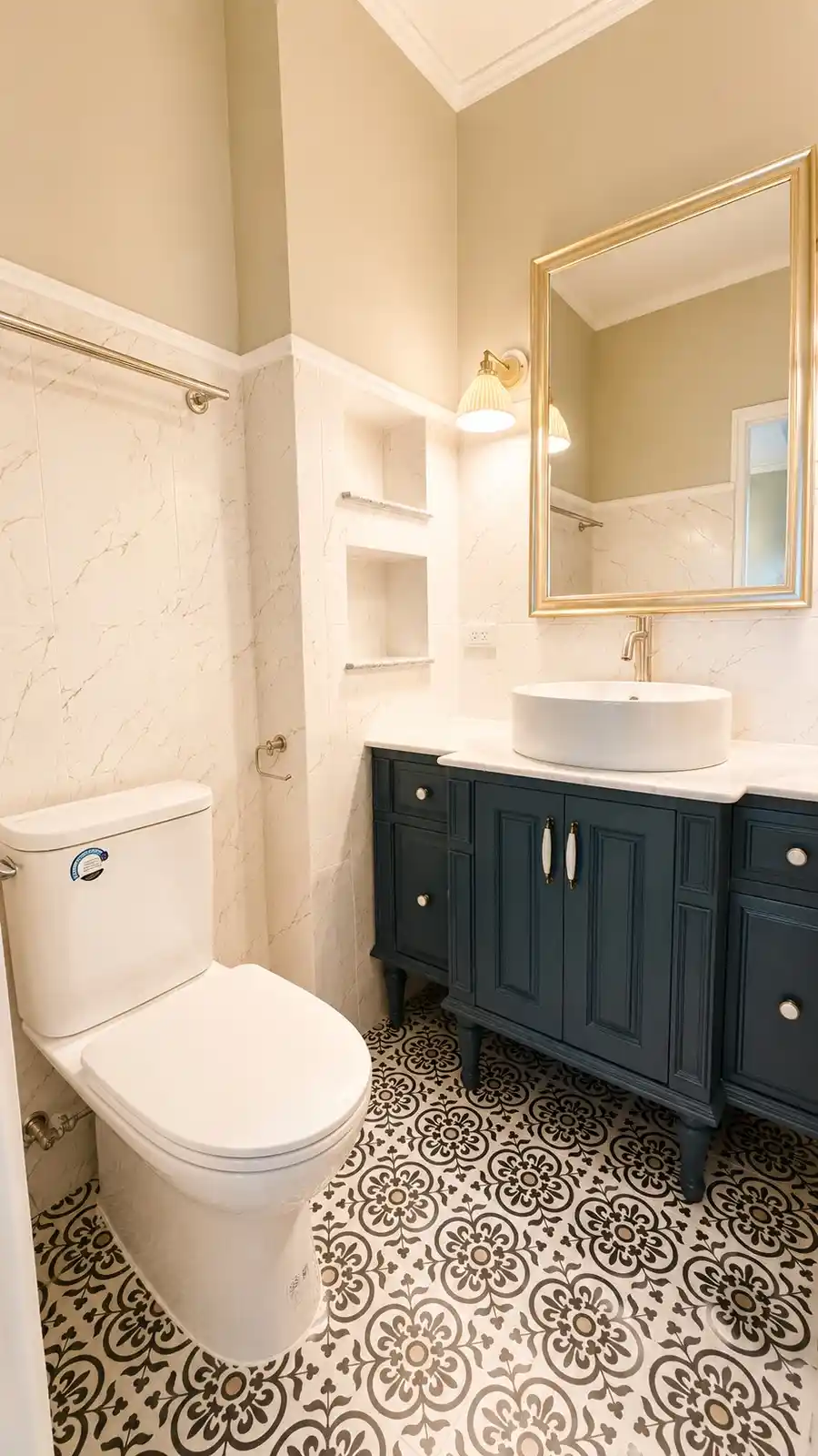 Floor 3 — 2nd Bathroom